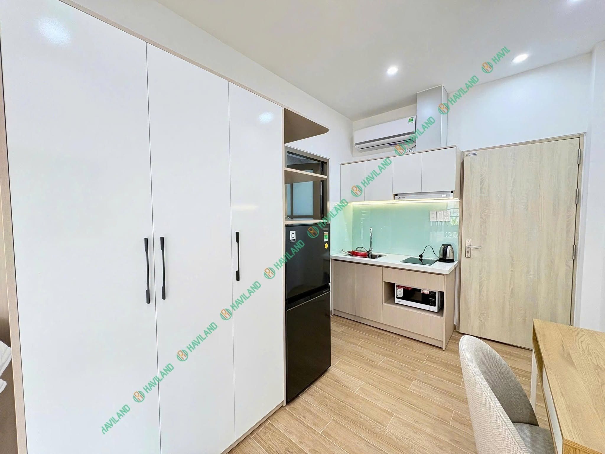 MODERN STUDIO APARTMENT | PRIME LOCATION NEAR HELIO