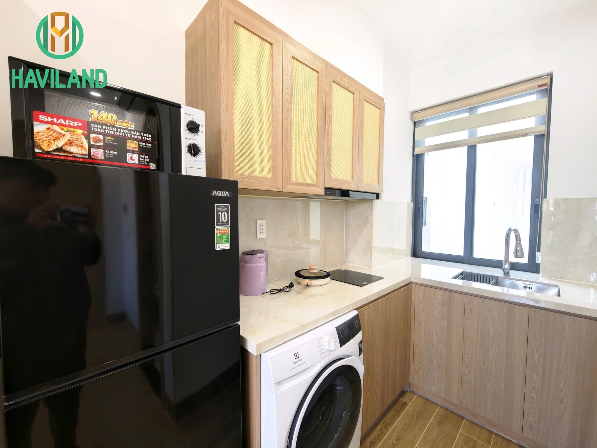 Sun-Filled Studio Apartment | Hoa Son 8, Da Nang