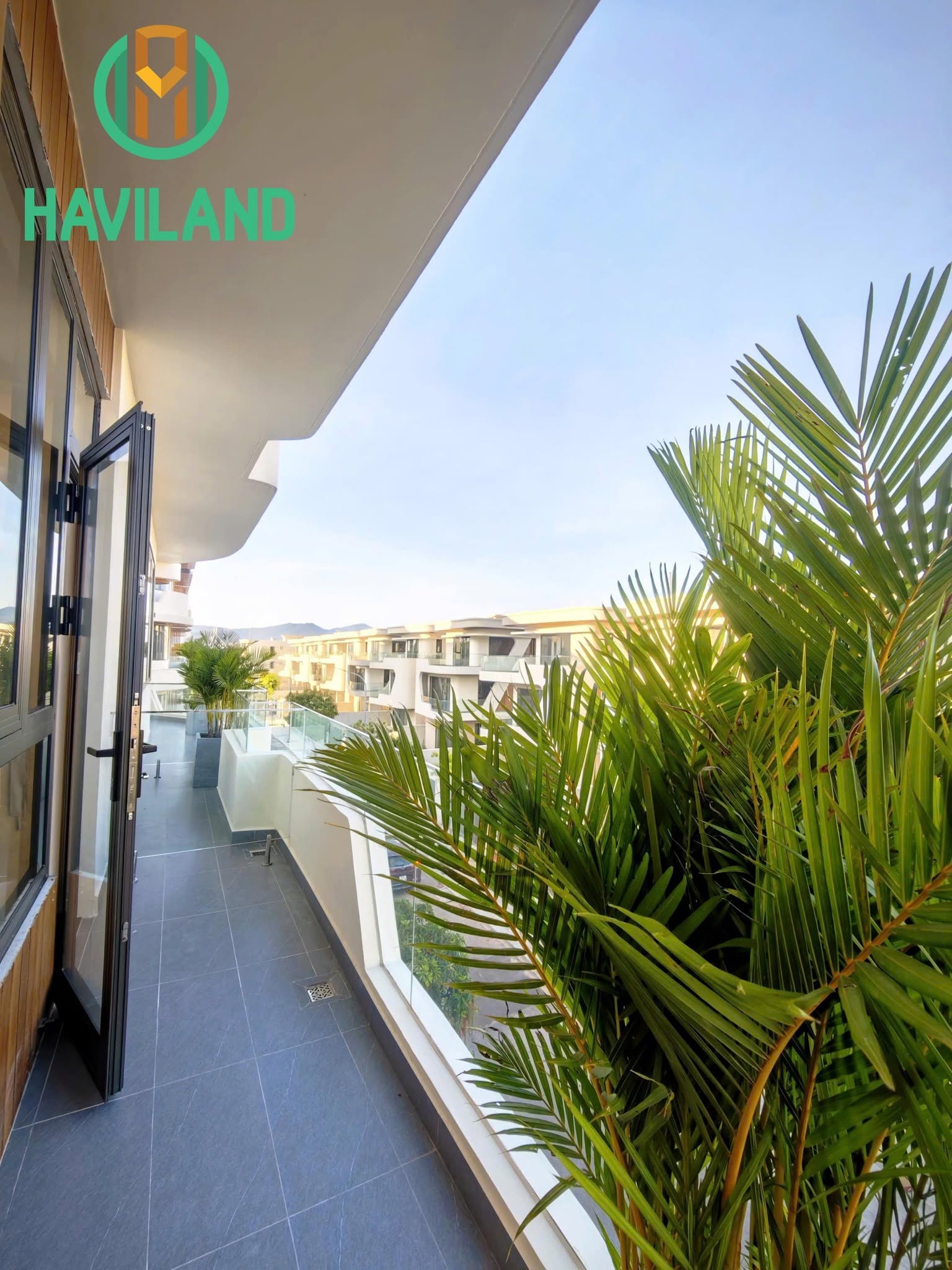 Sun-Filled Studio Apartment | Hoa Son 8, Da Nang
