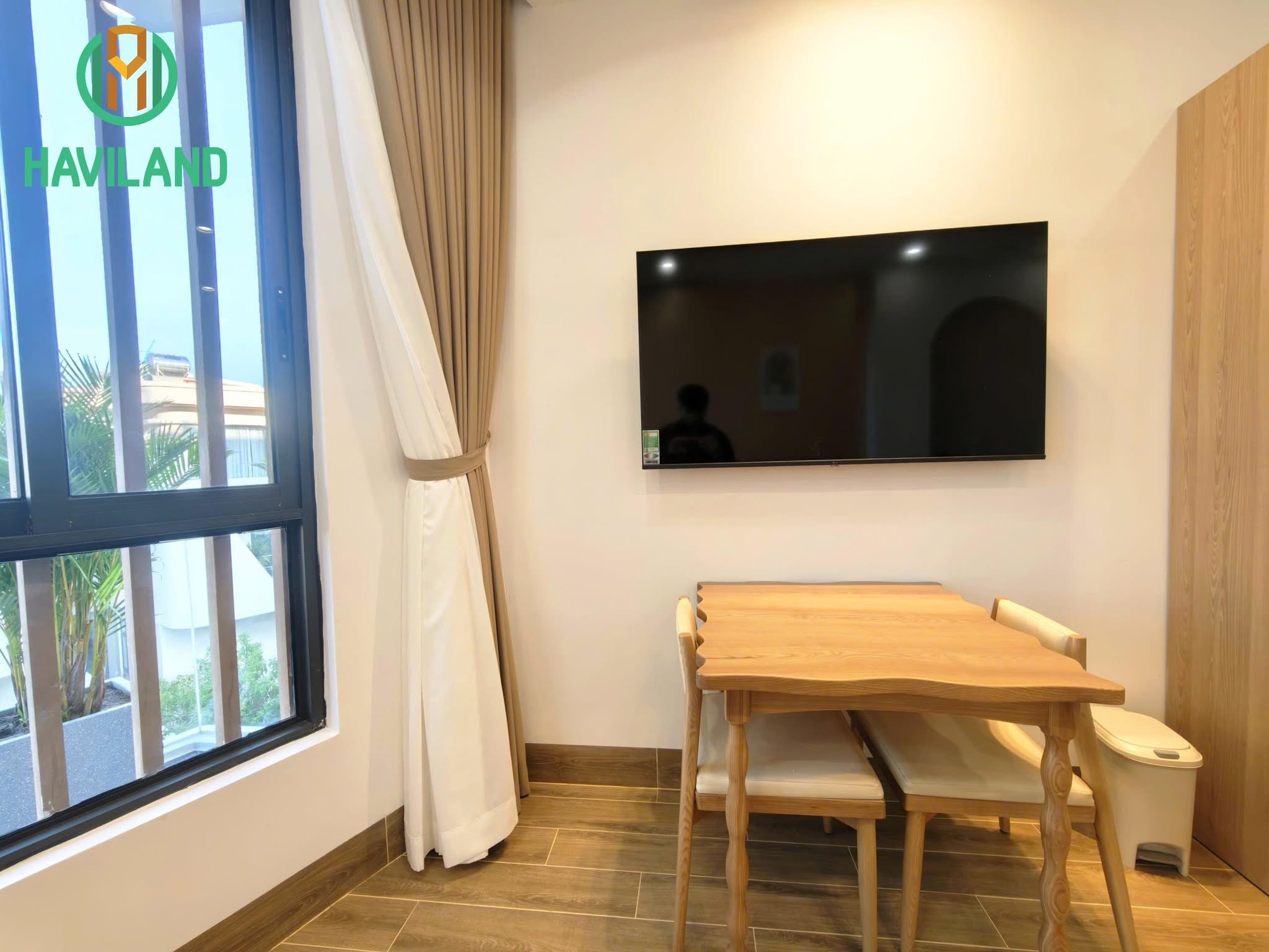 Sun-Filled Studio Apartment | Hoa Son 8, Da Nang