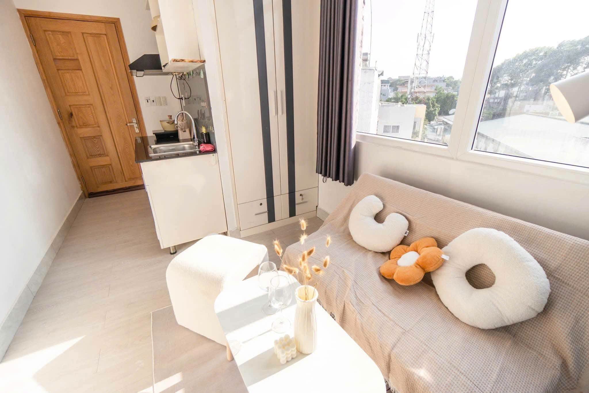 1 bedroom district 1 $288/month near Metro Ben Thanh, long-short term