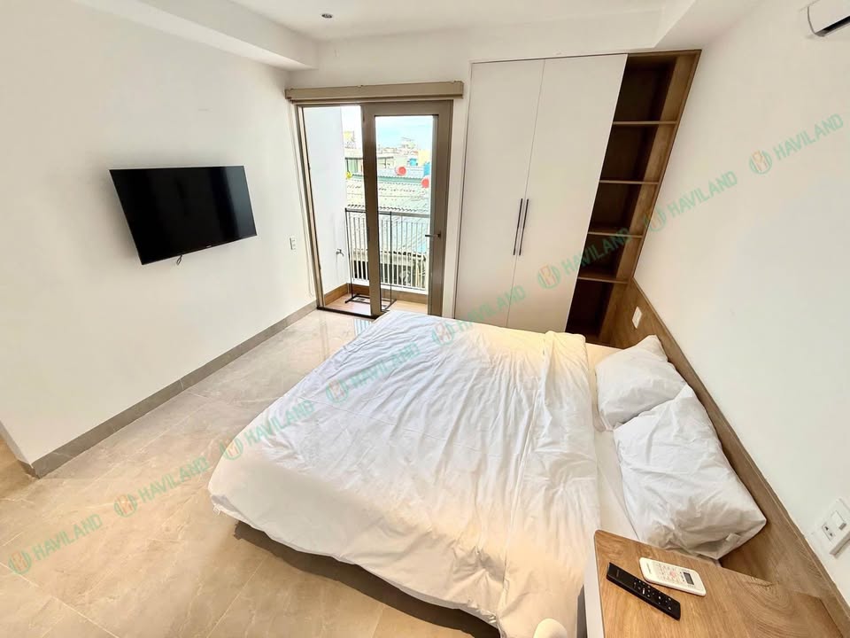100% NEWLY  APARTMENT FOR RENT – PRIVATE BALCONY & SON TRA AREA