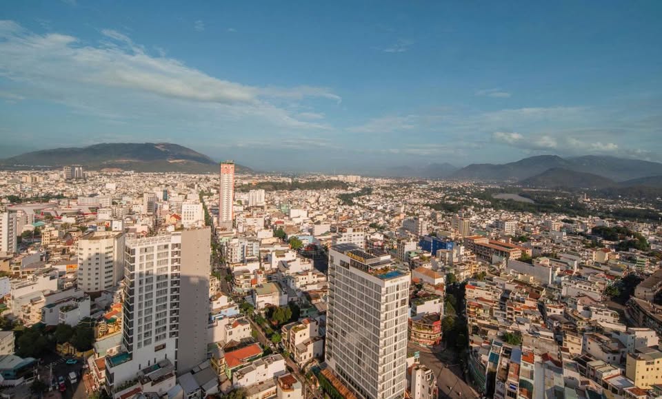 CĂN HỘ STUDIO CẠNH BIỂN MỚI CÓ BAN CÔNG TTTP