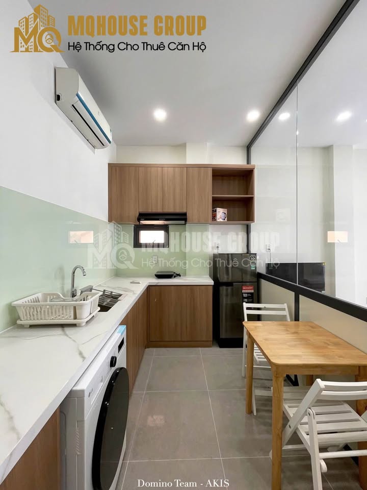 1 bedroom with airy balcony and private washing machine in Thao Dien