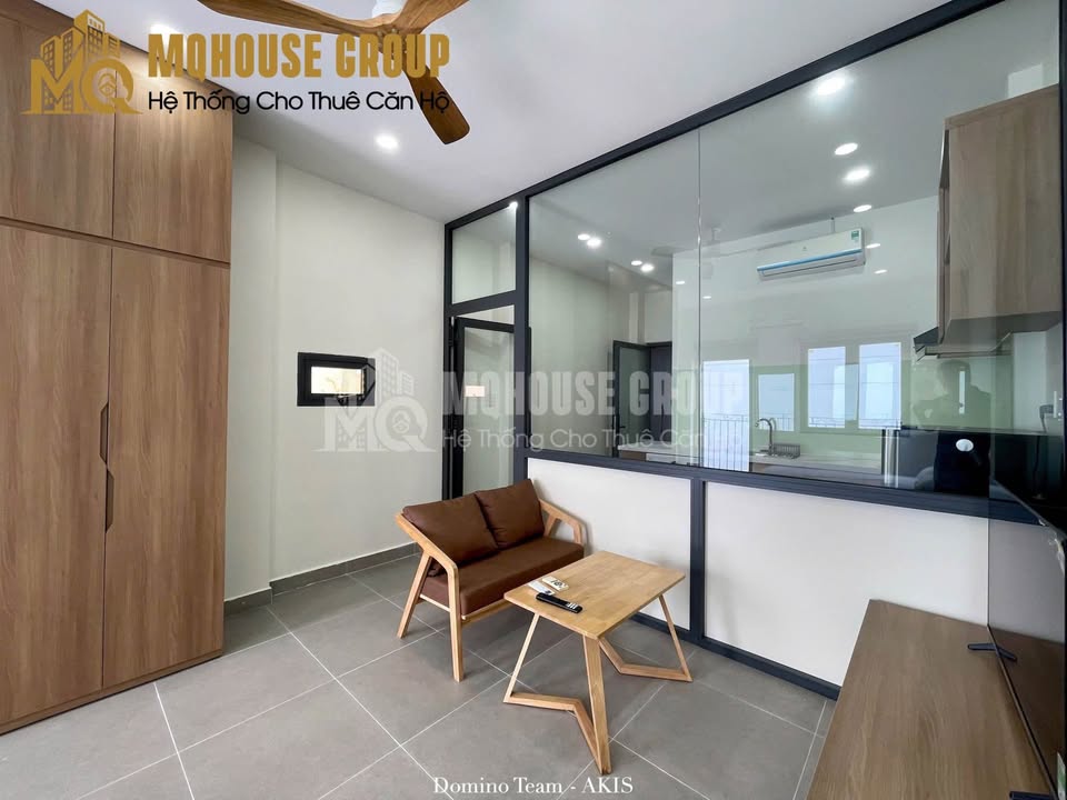 1 bedroom with airy balcony and private washing machine in Thao Dien