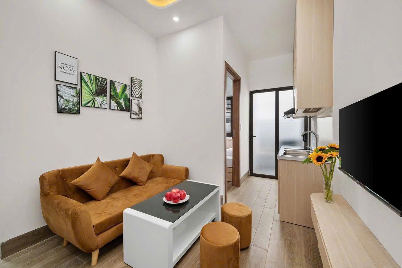 1BR Apartment with Balcony – Phan Tu, My An