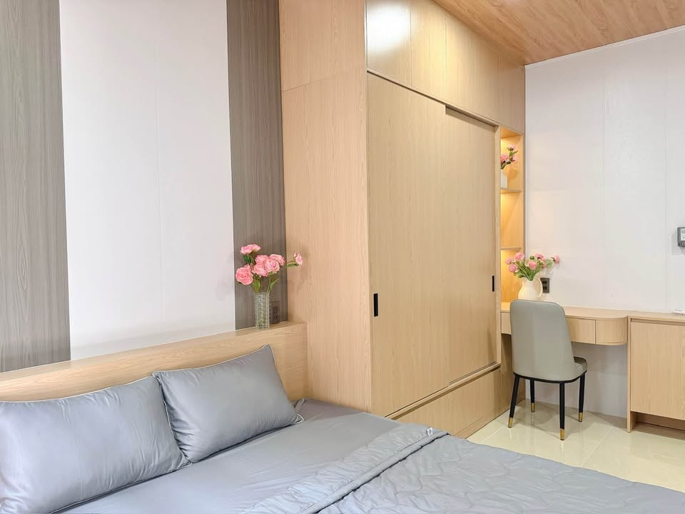 BRAND NEW STUDIO APARTMENT WITH PRIVATE WASHING MACHINE - HOANG SA, DISTRICT 3