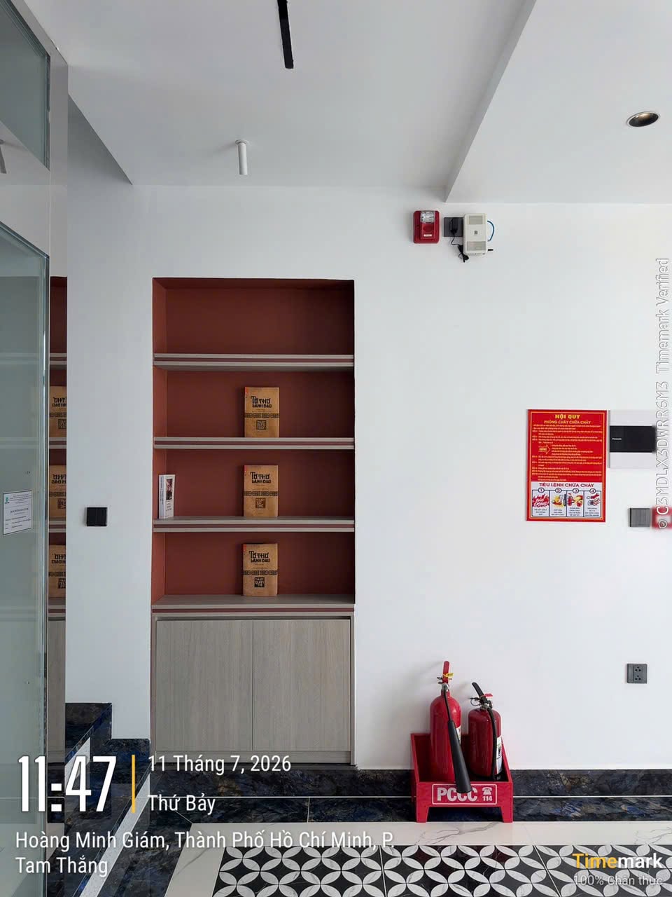 Executive Penthouse Tommy House H6-Decoimex