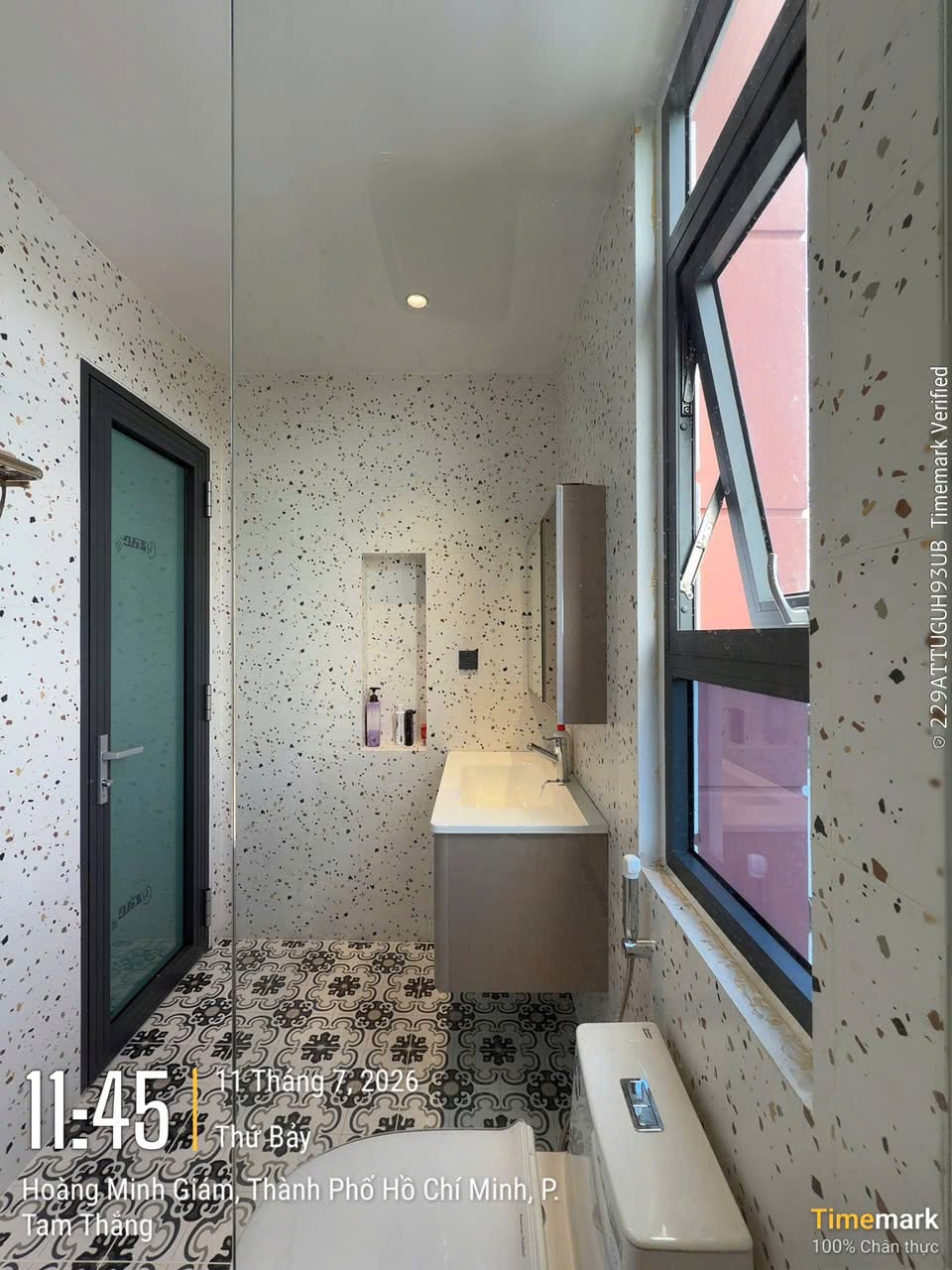 Executive Penthouse Tommy House H6-Decoimex