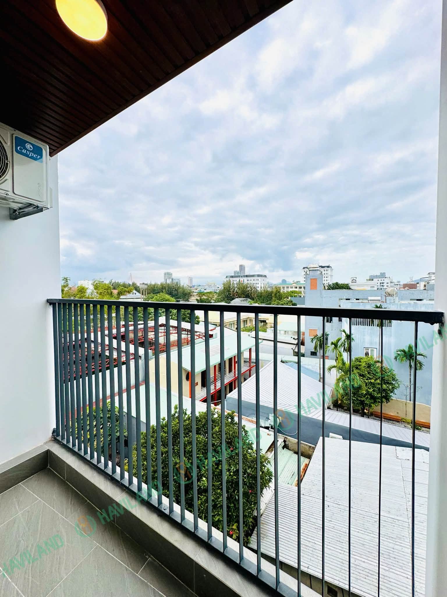 Modern fully furnished 1-bedroom apartment near My Khe Beach