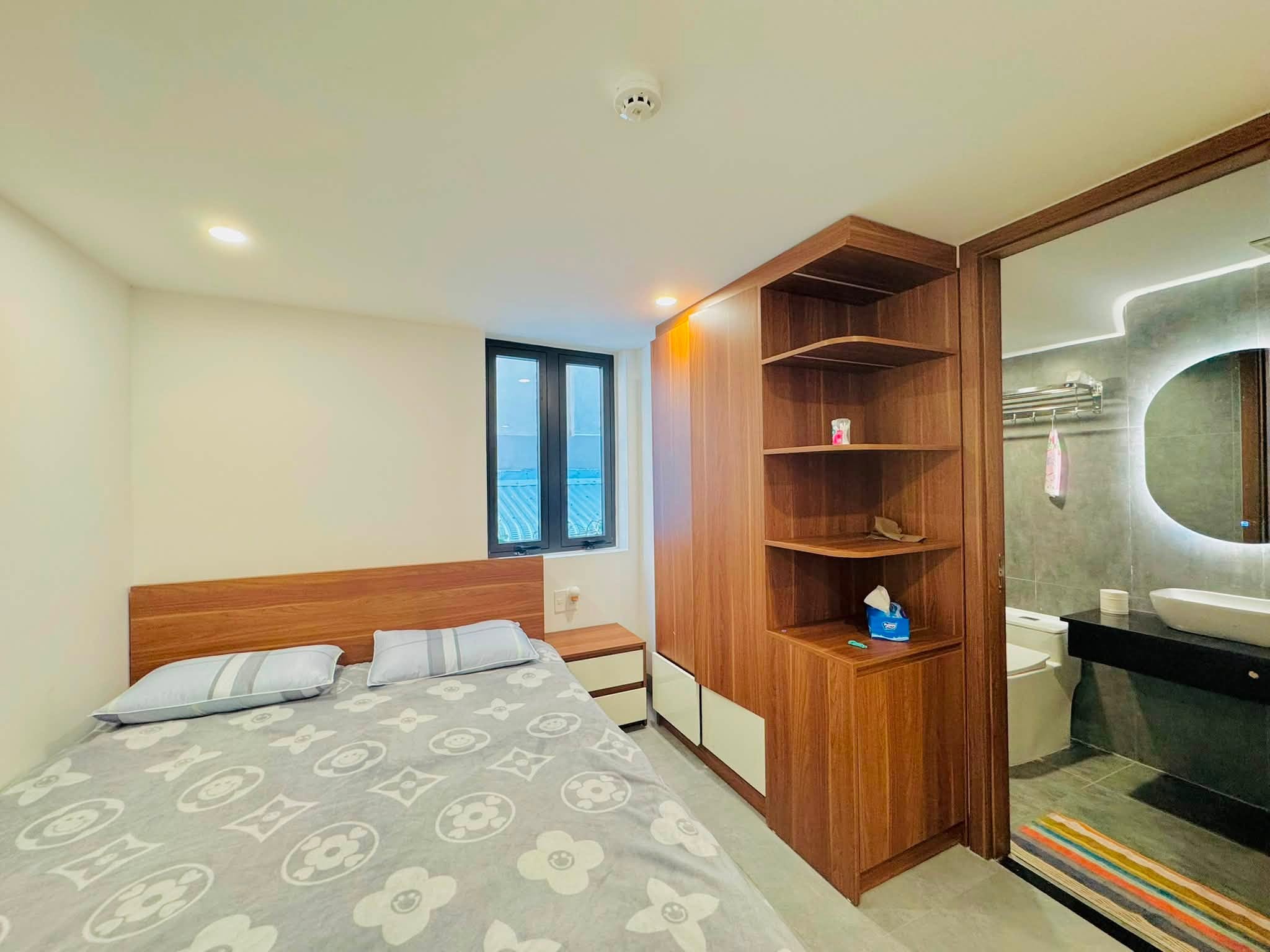 Modern 2-bedroom duplex apartment near My Khe Beach