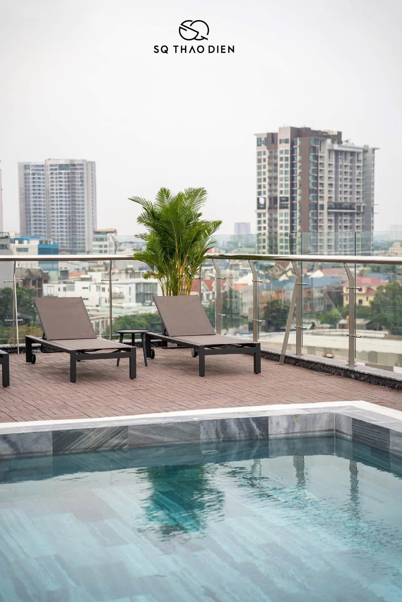 Elegant fully furnished 3-bedroom family apartment in Thao Dien