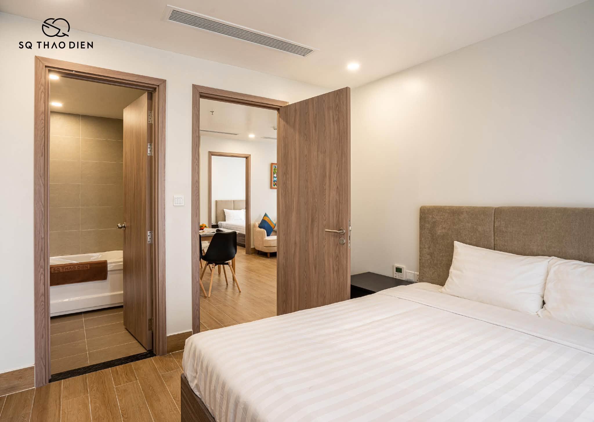 Elegant fully furnished 3-bedroom family apartment in Thao Dien