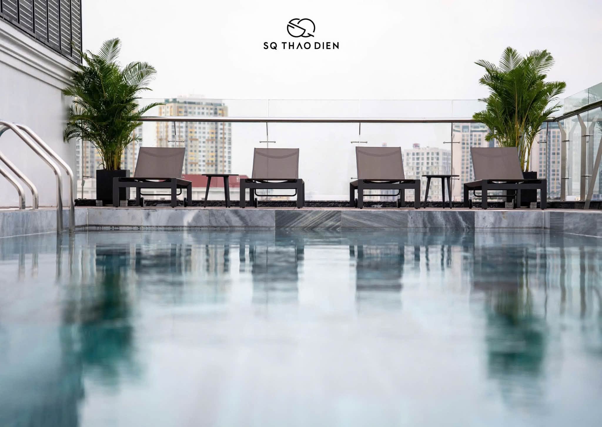 Elegant fully furnished 3-bedroom family apartment in Thao Dien