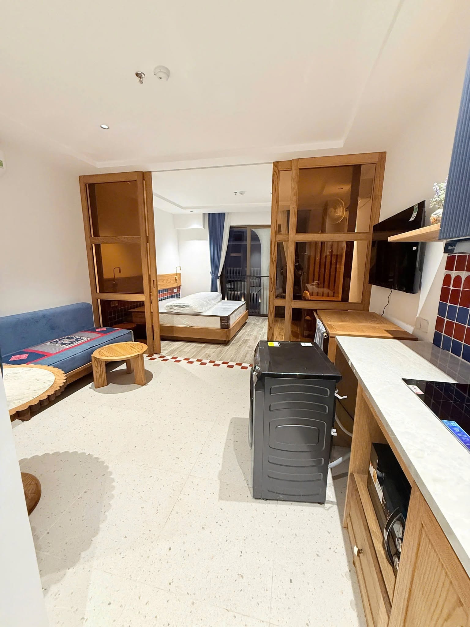 Chic 1-bedroom apartment with rooftop pool and gym in Khue My