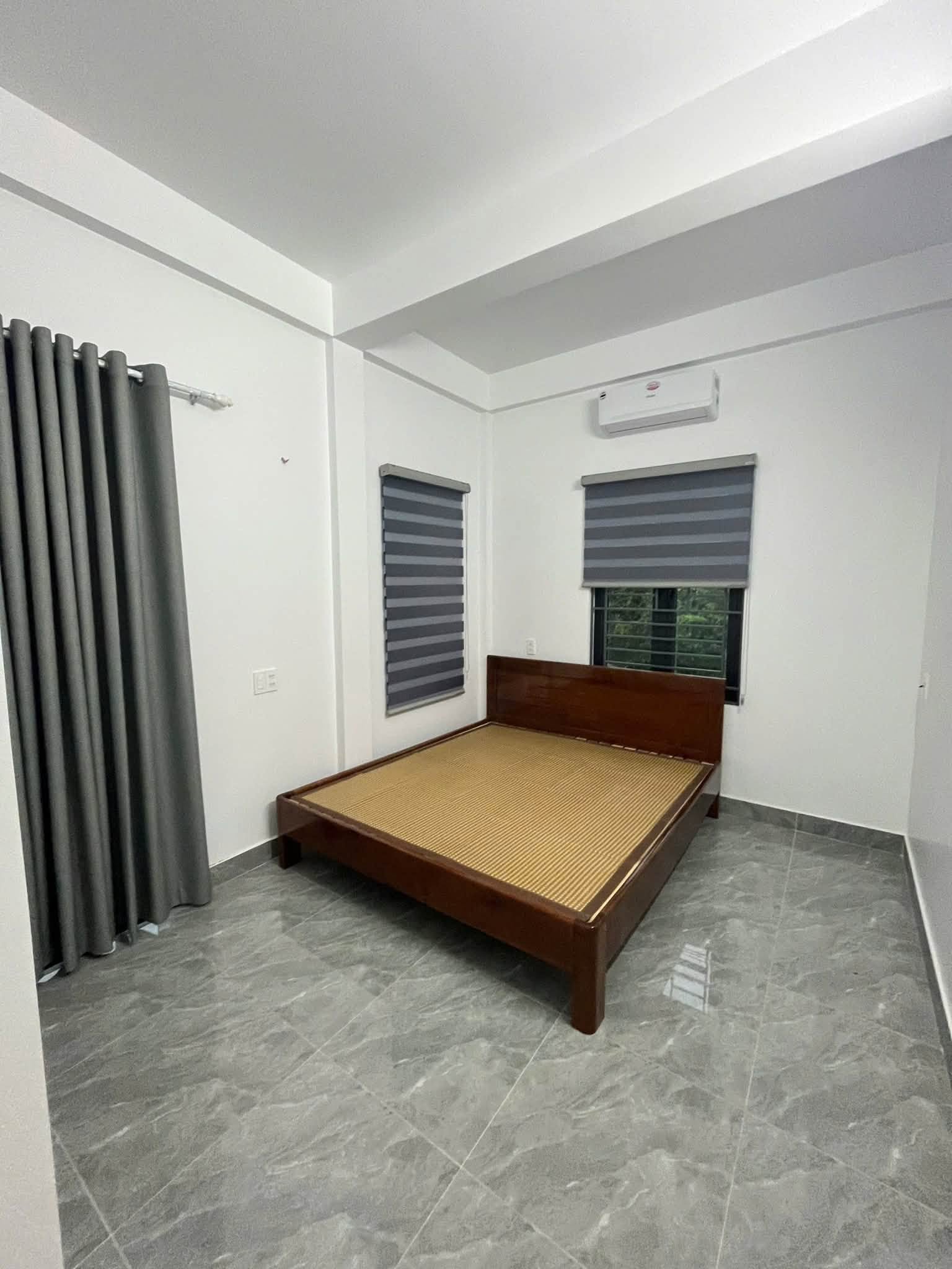 Private double room for two near Nga 6 in Hue city center