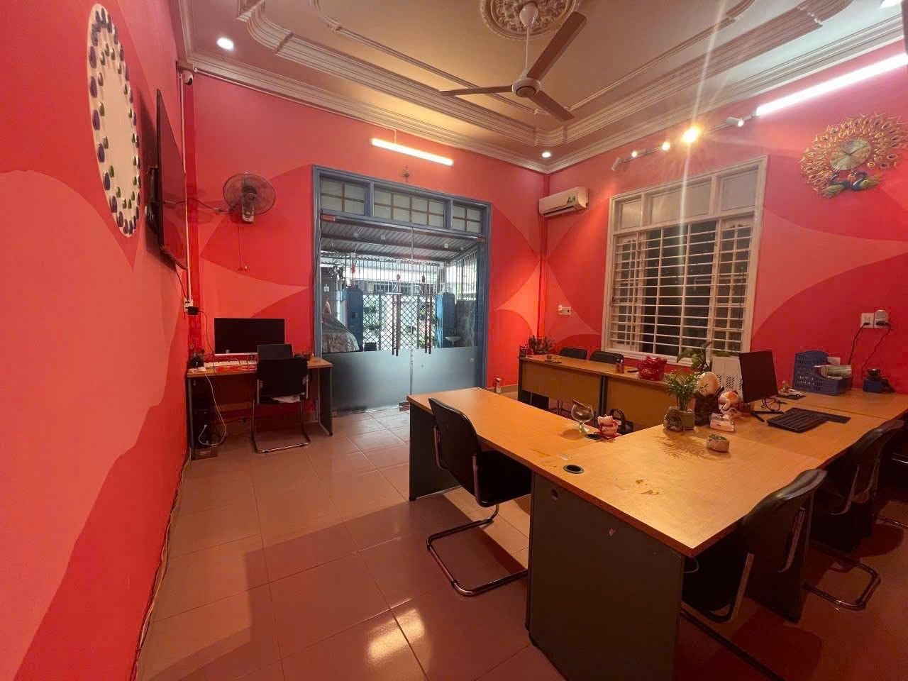Brand-new fully furnished room at UniNest B&B House near Hue universities