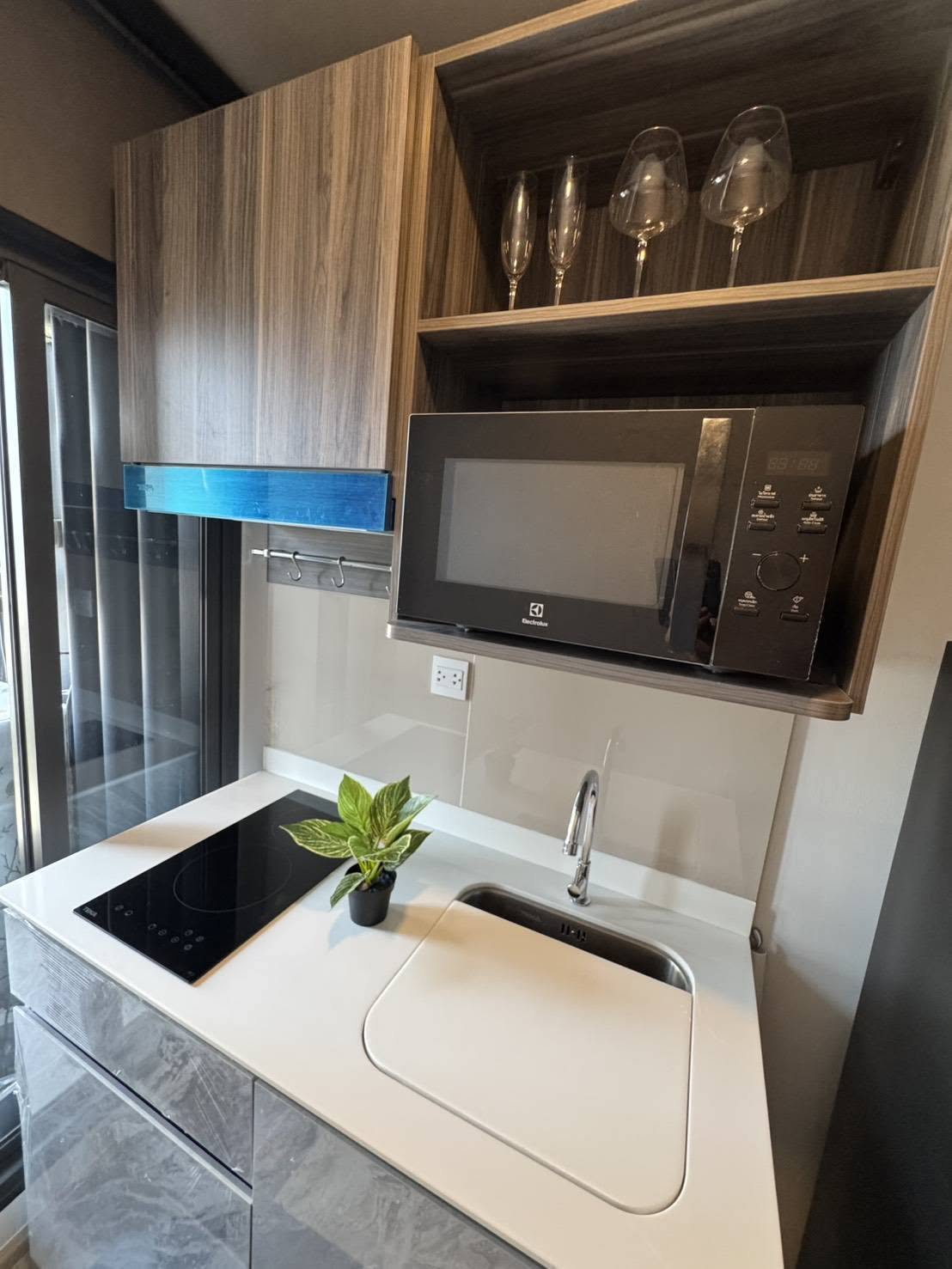 Aspire Onnut Station 1-Bedroom Condo near BTS On Nut  Apartment name