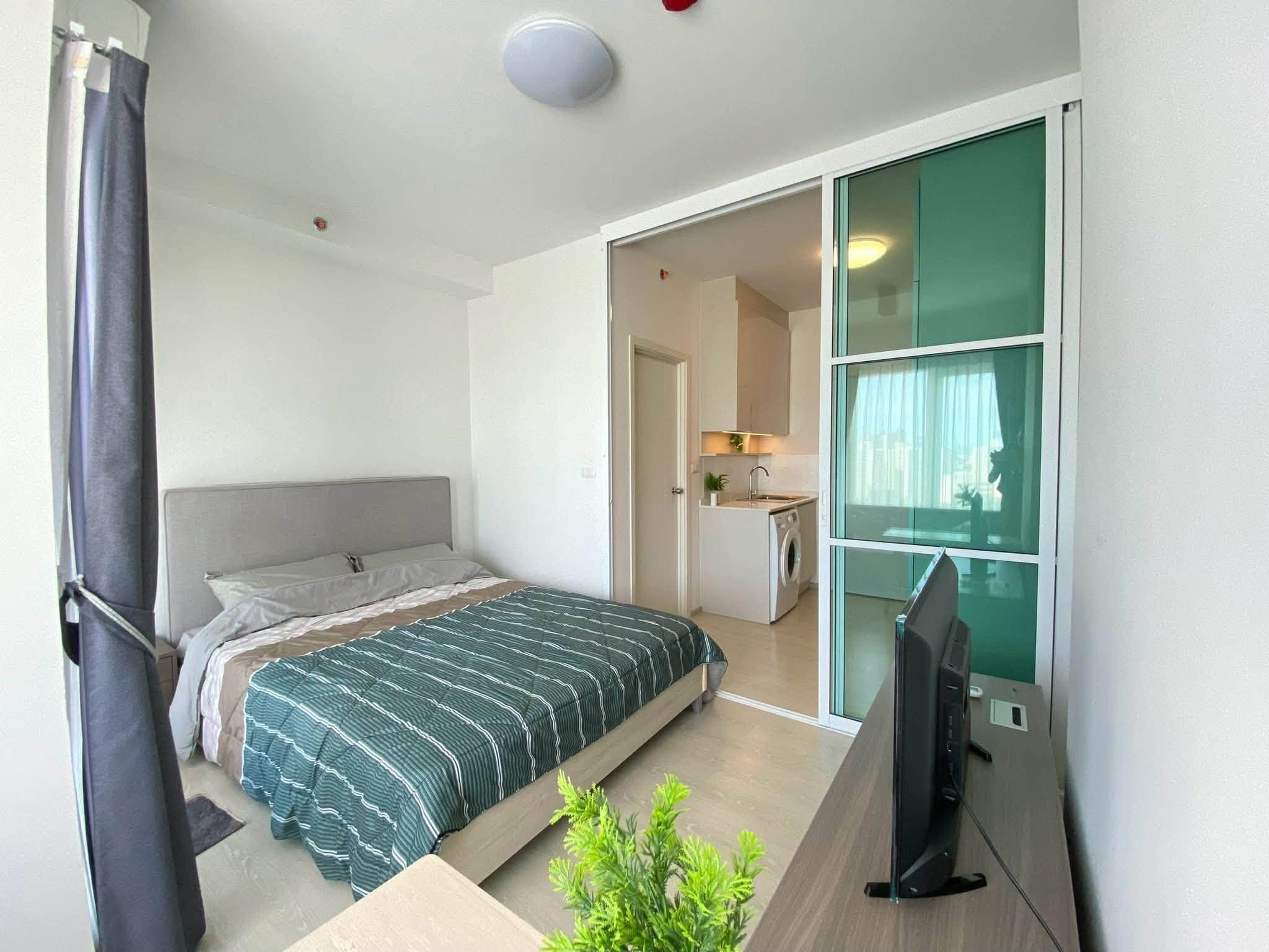 Chapter One Eco Ratchada–Huai Khwang Studio near MRT Huai Khwang