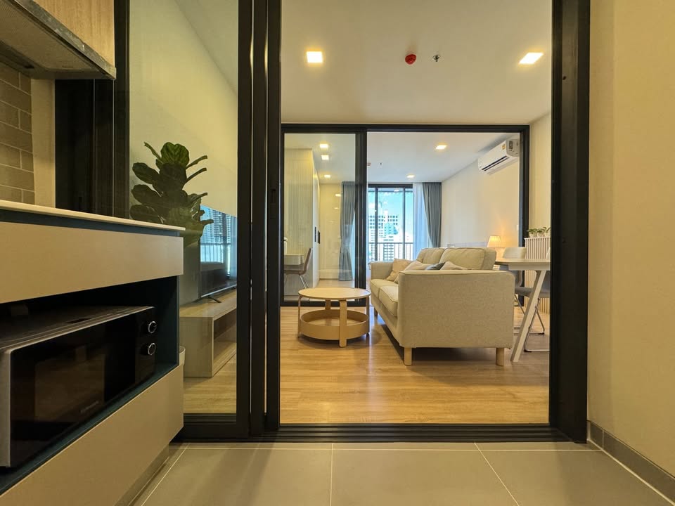XT Phayathai 1-Bedroom Condo near BTS Phaya Thai