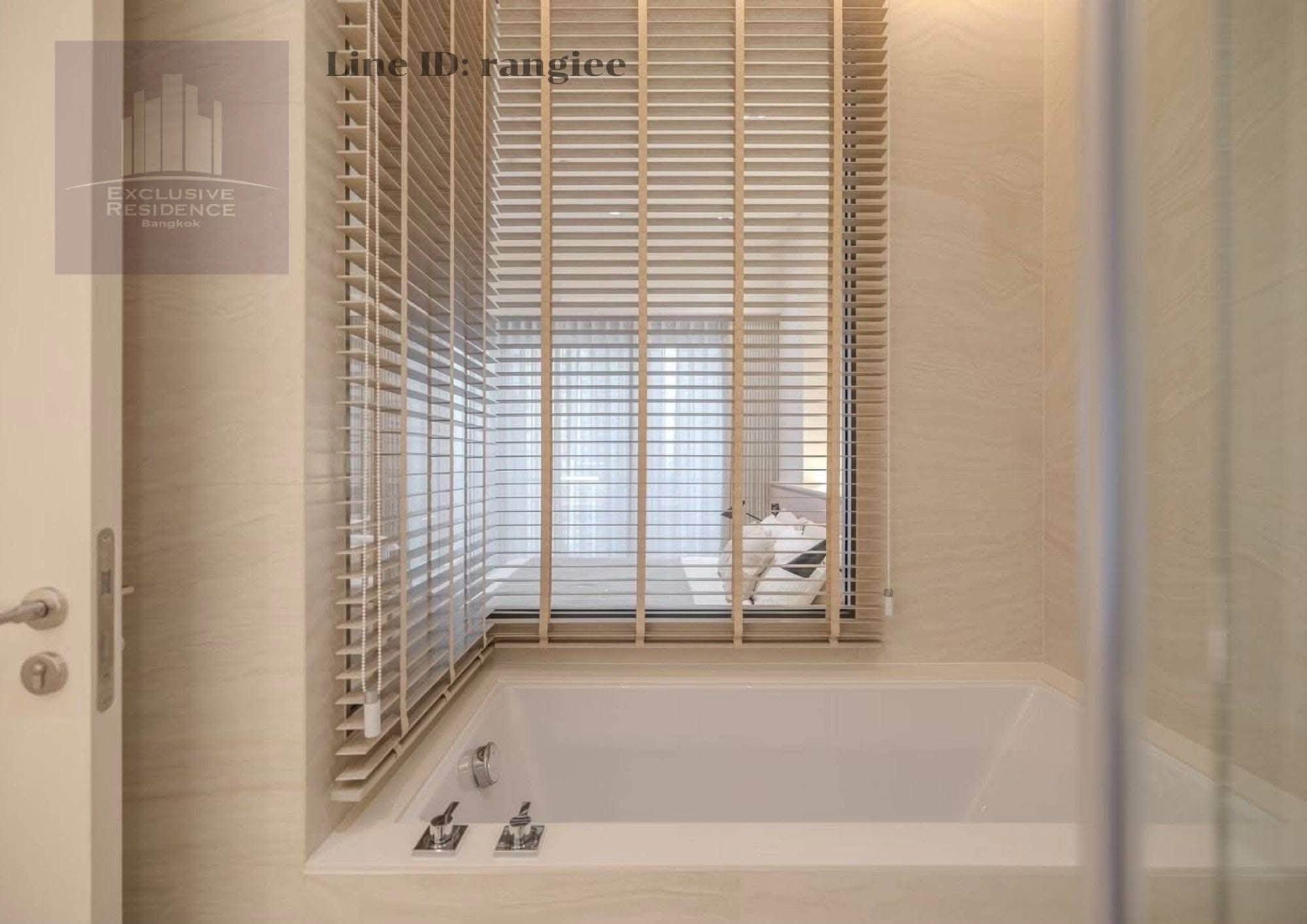 The Strand Thonglor Luxury 1-Bedroom Condo near BTS Thong Lo
