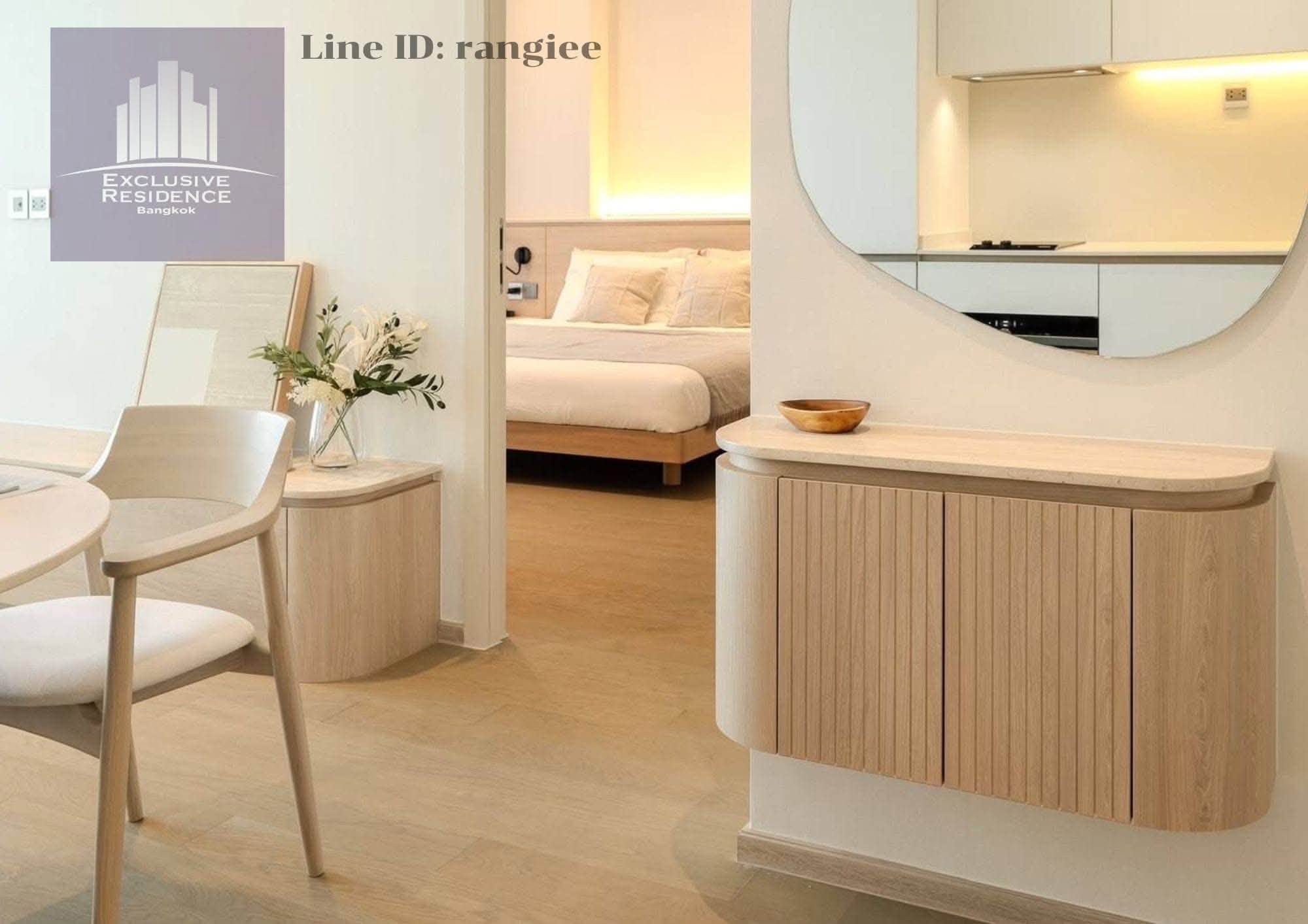 The Strand Thonglor Luxury 1-Bedroom Condo near BTS Thong Lo