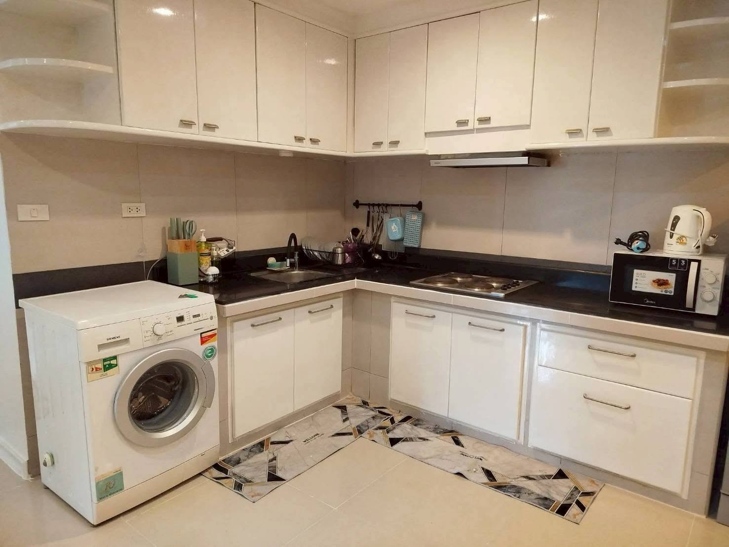 Wireless Complex Spacious 2-Bedroom Pet-Friendly Condo near BTS Ploenchit
