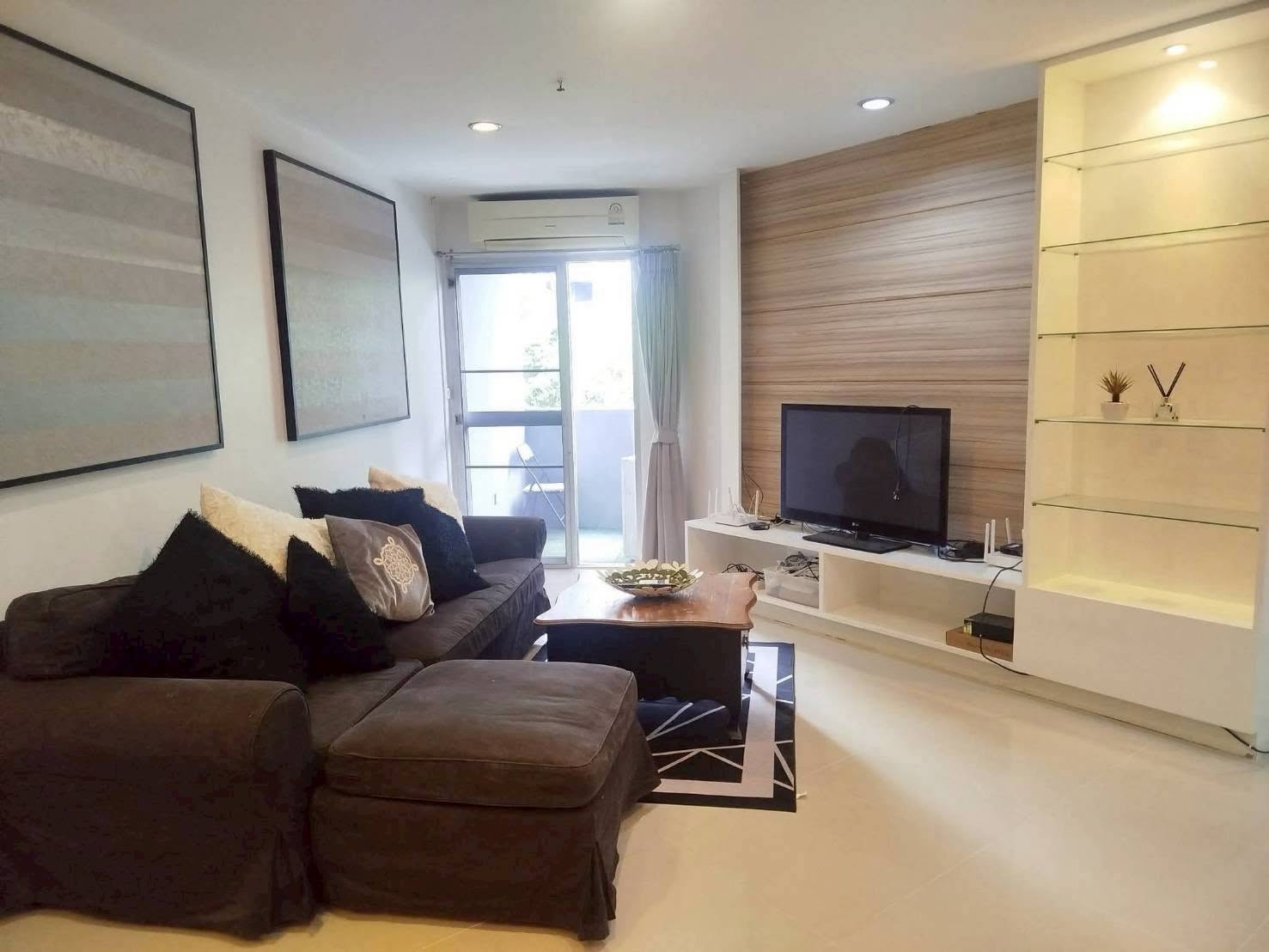 Wireless Complex Spacious 2-Bedroom Pet-Friendly Condo near BTS Ploenchit