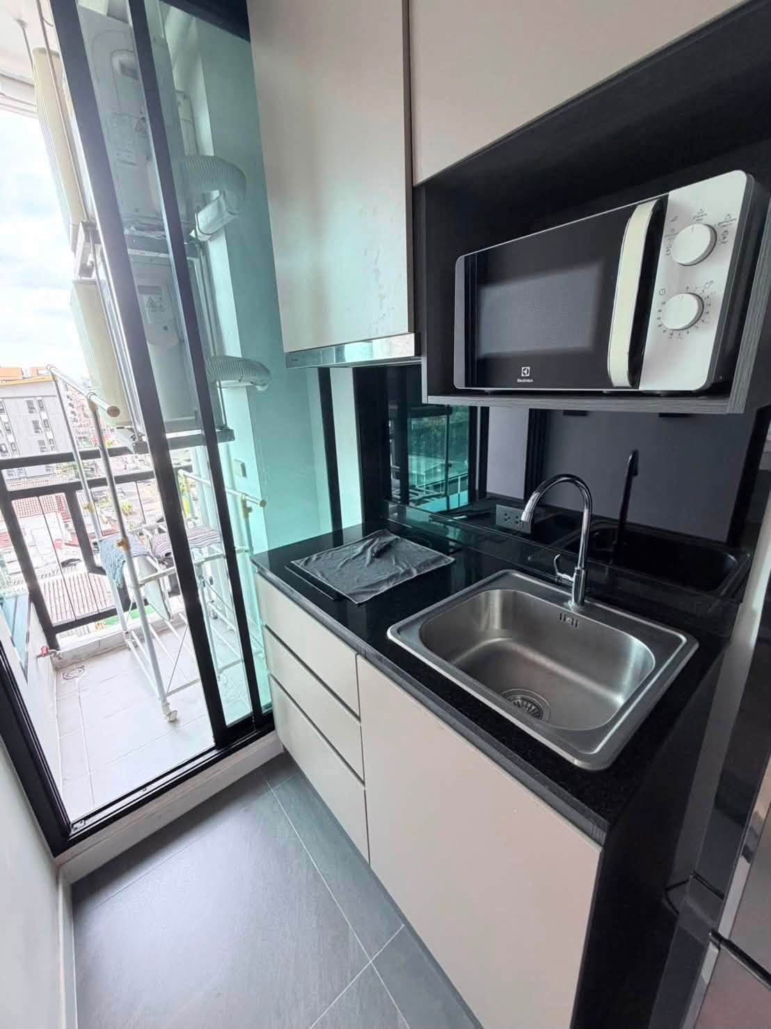 Groove Ratchada–Rama 9 1-Bedroom Condo near MRT Phra Ram 9