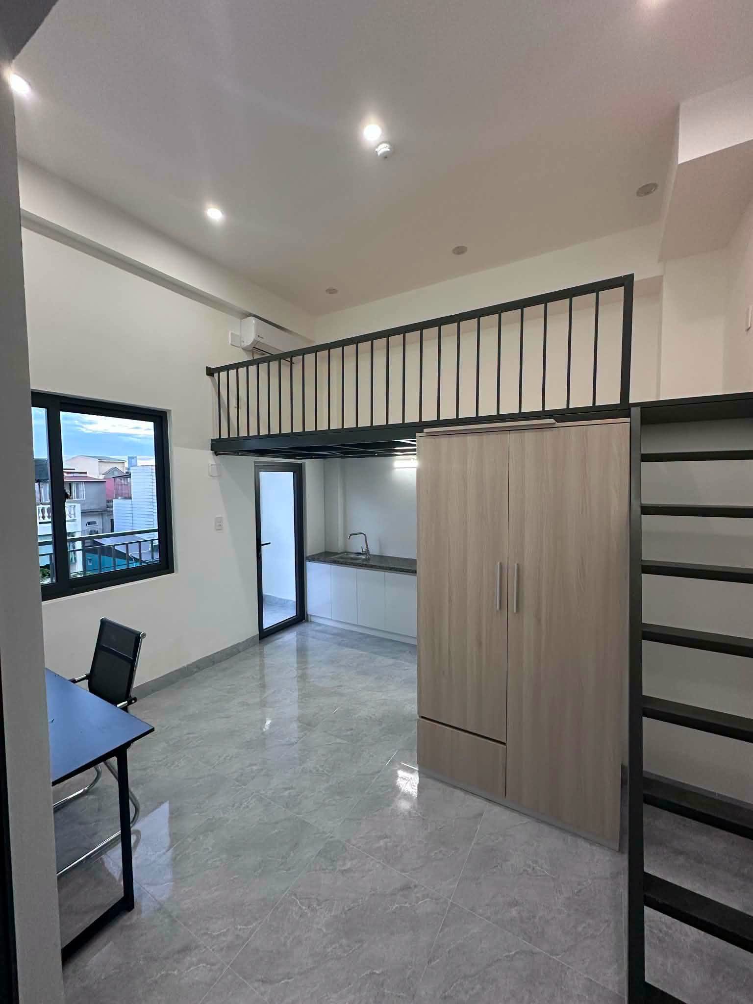 A-N-T Fully Furnished Balcony Room in Bau Va, Hue