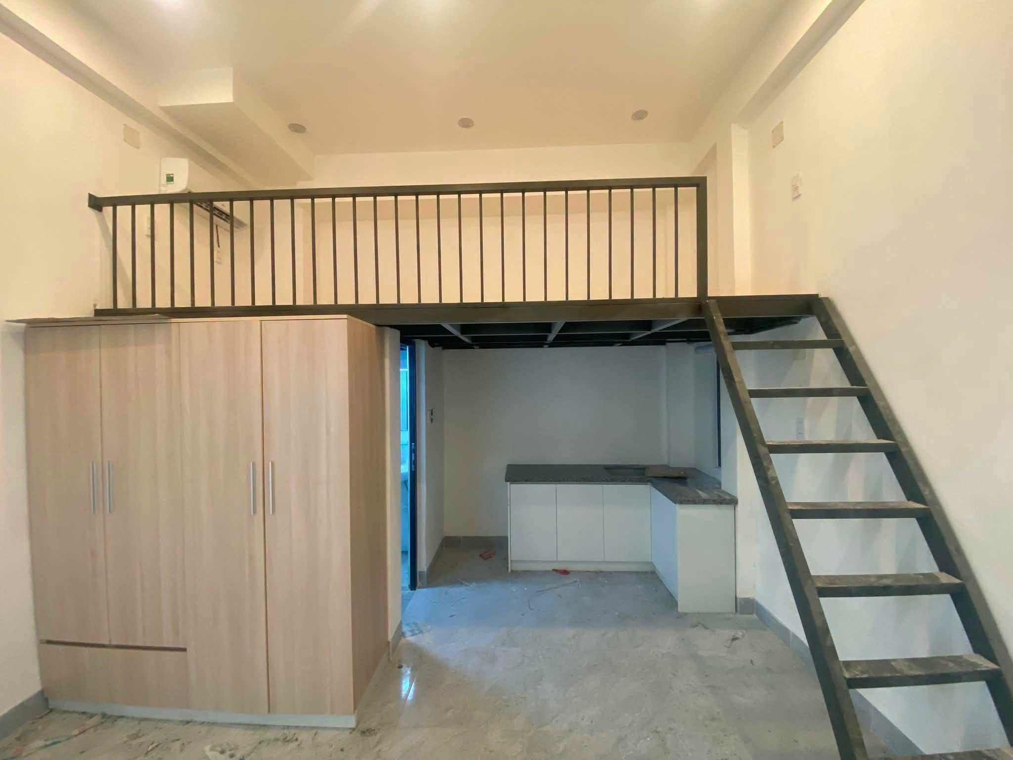 A-N-T Fully Furnished Balcony Room in Bau Va, Hue