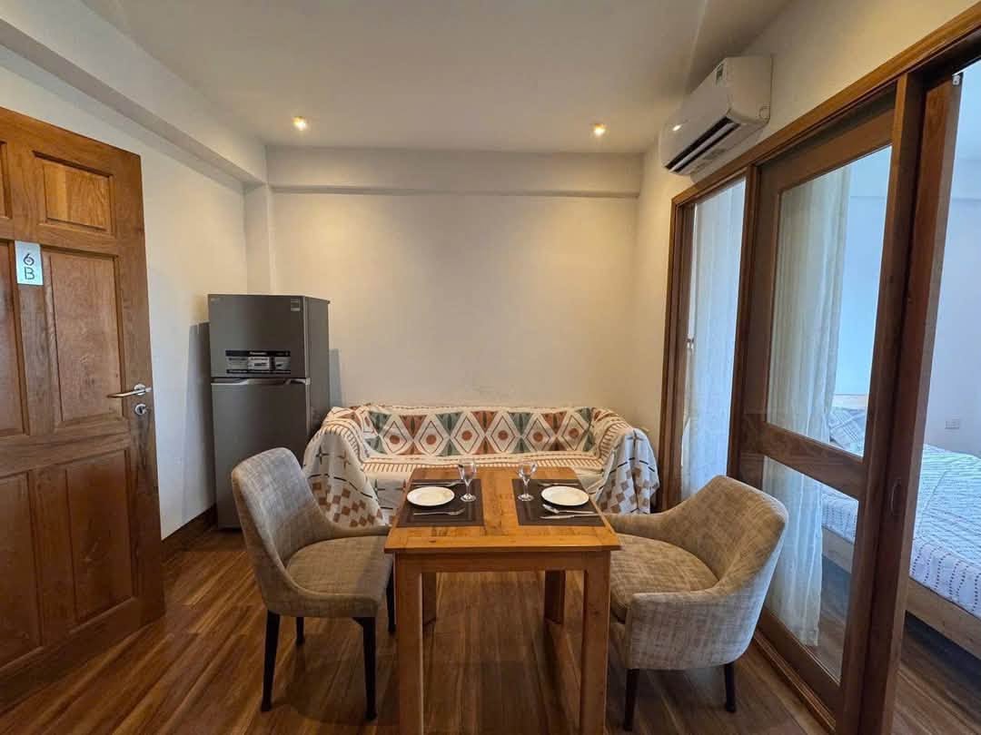 1-Bedroom Apartment with Pool near Nguyen Xuan Khoat Street