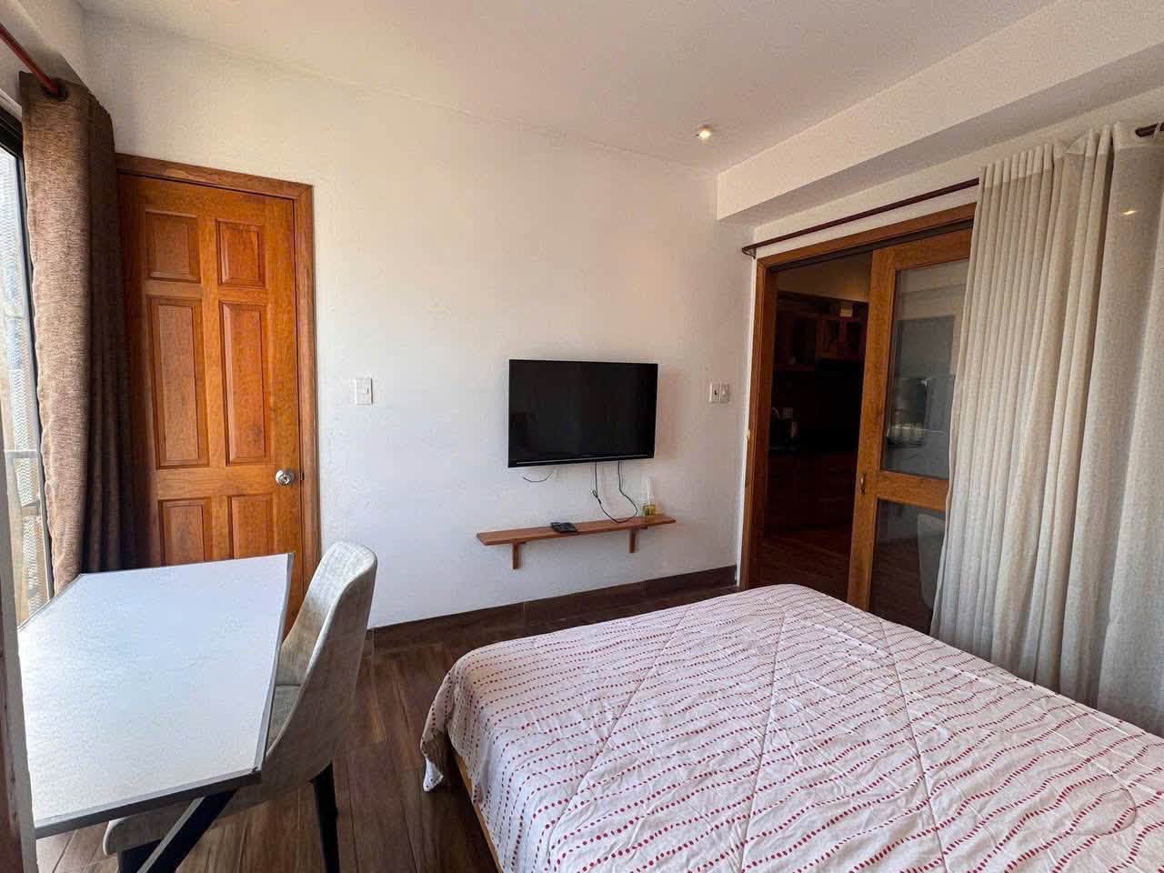 1-Bedroom Apartment with Pool near Nguyen Xuan Khoat Street