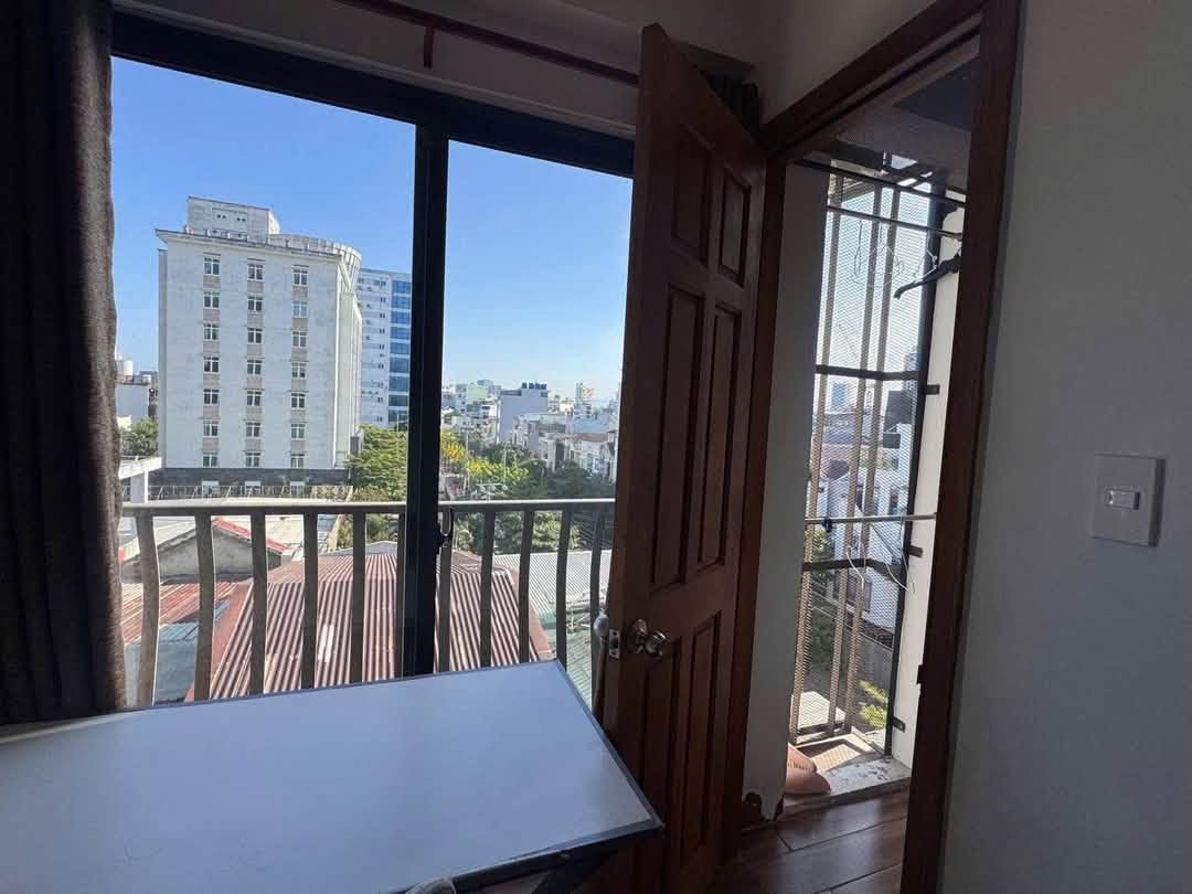 1-Bedroom Apartment with Pool near Nguyen Xuan Khoat Street