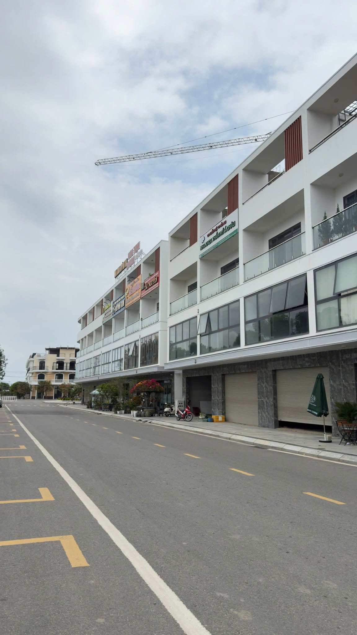 Fully Equipped 4-Storey Shophouse for Rent at Dai Phu Gia Urban Area