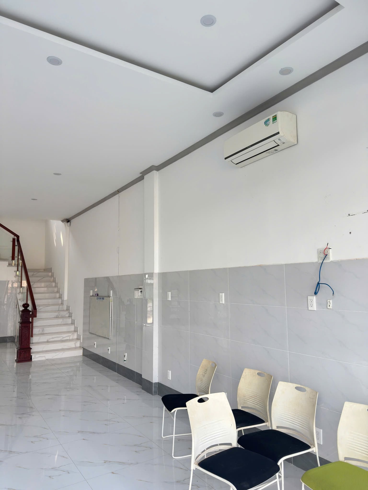 Fully Equipped 4-Storey Shophouse for Rent at Dai Phu Gia Urban Area