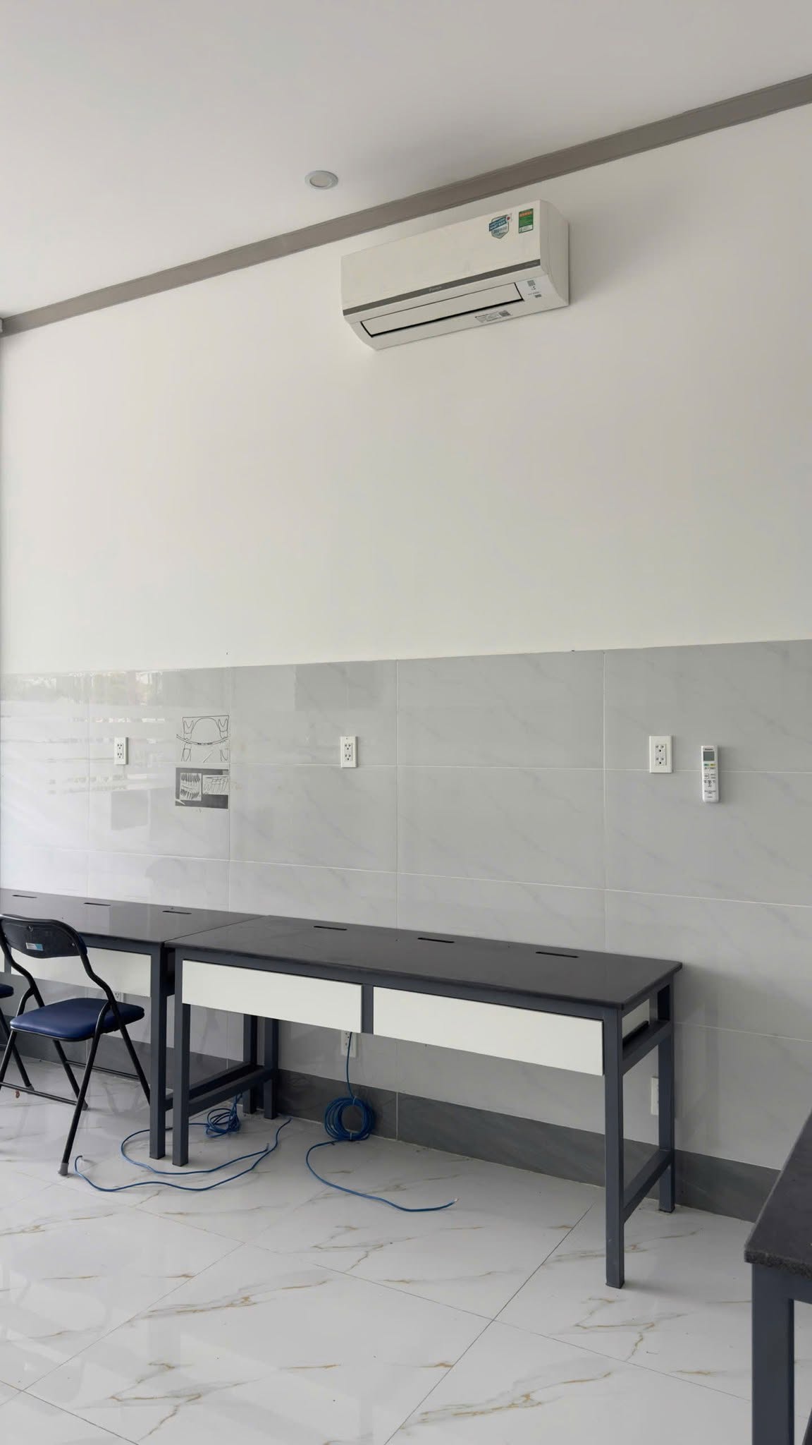 Fully Equipped 4-Storey Shophouse for Rent at Dai Phu Gia Urban Area