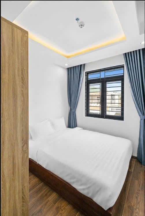 Fully Furnished 1-Bedroom Apartment with Private Balcony on Phuoc Truong 12