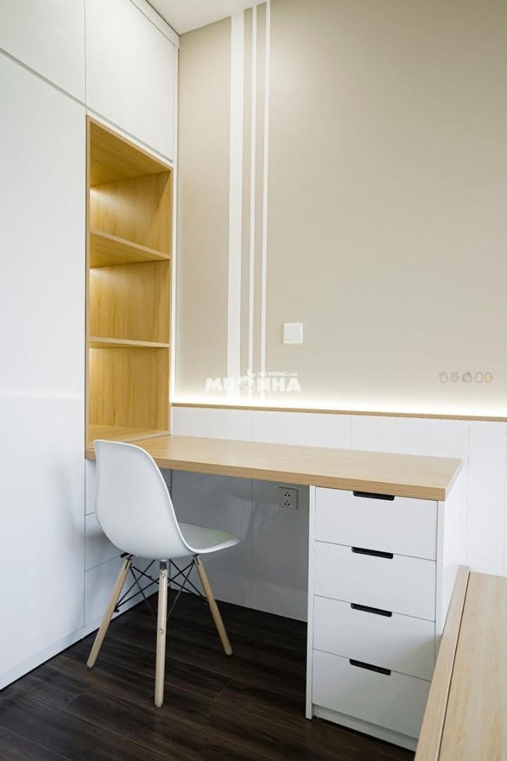 Fully Furnished 2-Bedroom Plus Apartment at Hoang Huy Commerce