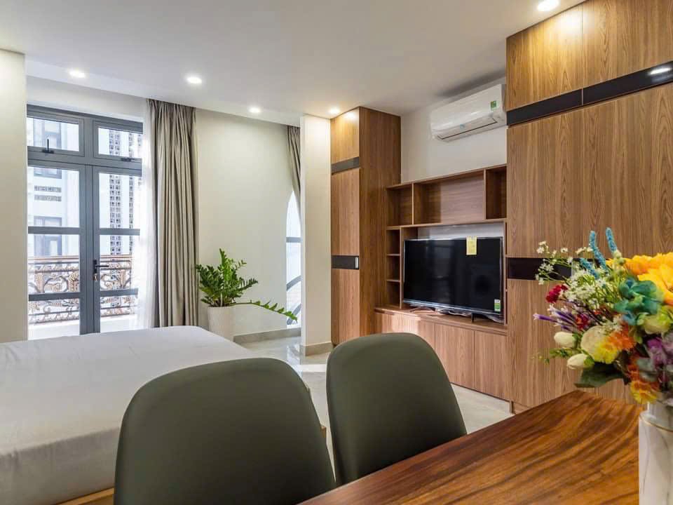 Affordable Fully Furnished 1-Bedroom Serviced Apartment with Private Balcony in Thao Dien