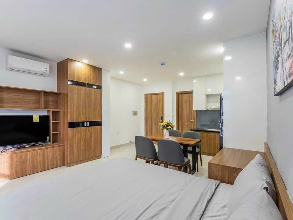 Affordable Fully Furnished 1-Bedroom Serviced Apartment with Private Balcony in Thao Dien