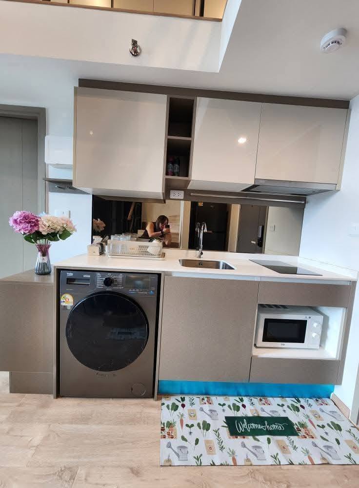 New Fully Furnished 2-Bedroom Duplex at Ideo Rama 9–Asoke