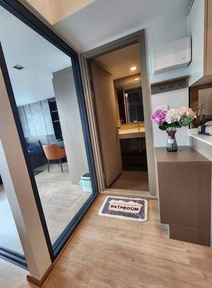 New Fully Furnished 2-Bedroom Duplex at Ideo Rama 9–Asoke
