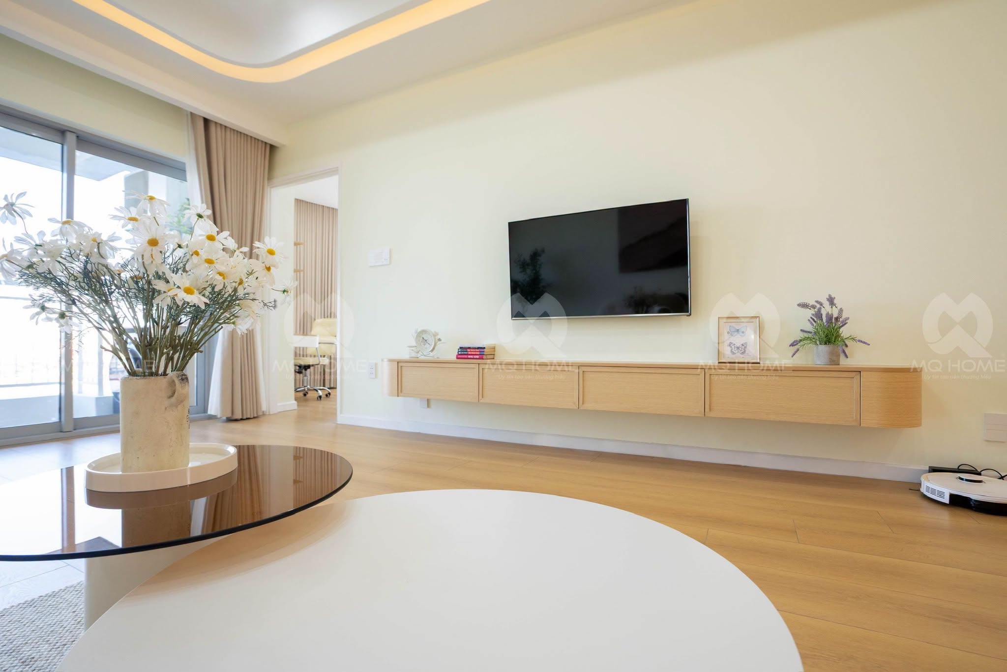 Luxury 2-Bedroom Apartment with Direct Han River View at Indochina Riverside Tower