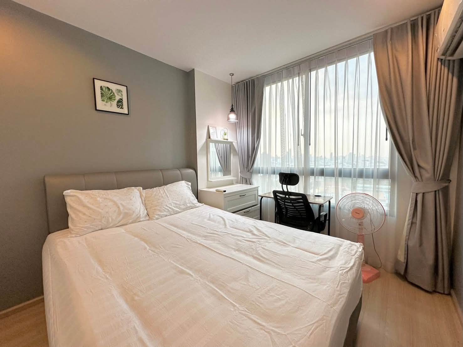 Fully Equipped High-Floor 1-Bedroom Condo with Wi-Fi at Artemis Sukhumvit 77