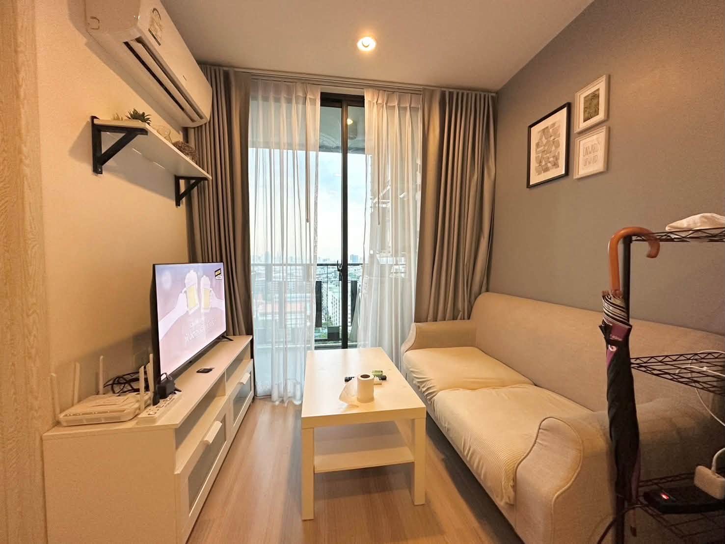 Fully Equipped High-Floor 1-Bedroom Condo with Wi-Fi at Artemis Sukhumvit 77