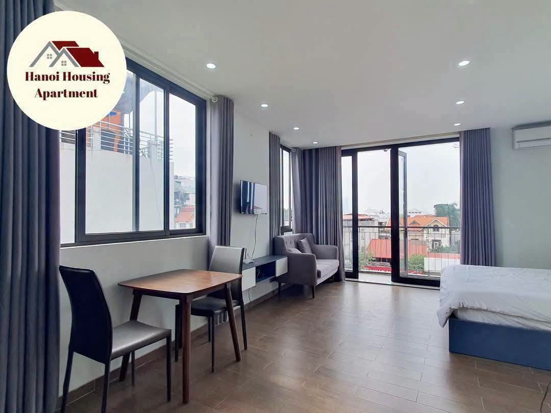 Modern Fully Furnished Studio with Private City-View Balcony in Tay Ho