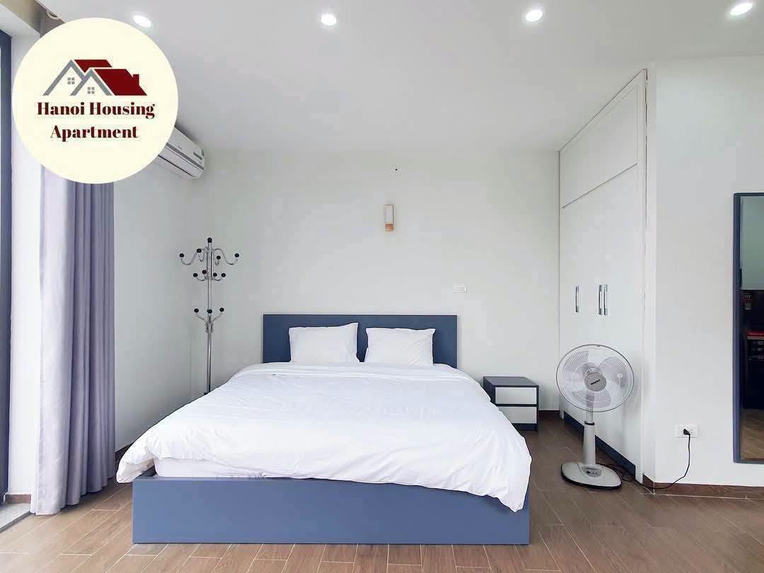 Modern Fully Furnished Studio with Private City-View Balcony in Tay Ho