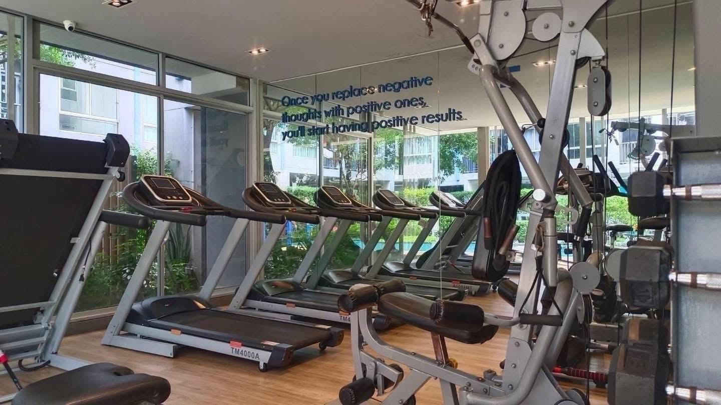 Fully Furnished 1-Bedroom Condo with Separate Kitchen near BTS Samrong