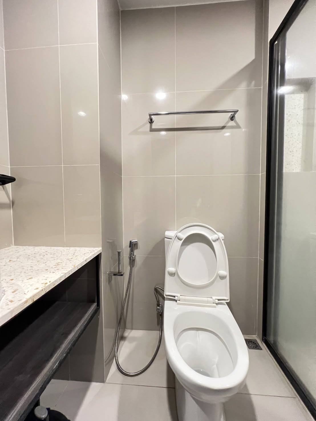 Fully Furnished 1-Bedroom Condo next to MRT Huai Khwang at XT Huaikhwang